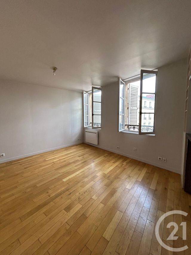 Appartement &agrave; louer - 3 pi&egrave;ces - 48,45 m2 - Melun - 77 - ILE-DE-FRANCE