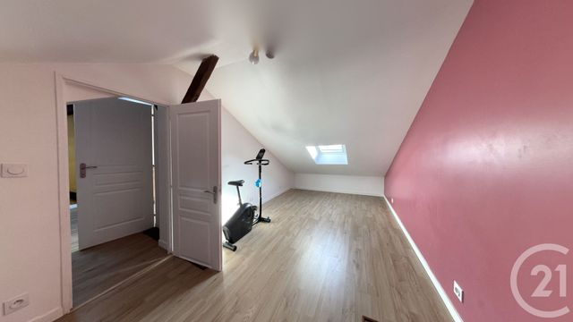 Appartement F4 &agrave; louer - 4 pi&egrave;ces - 69,64 m2 - Bois Le Roi - 77 - ILE-DE-FRANCE