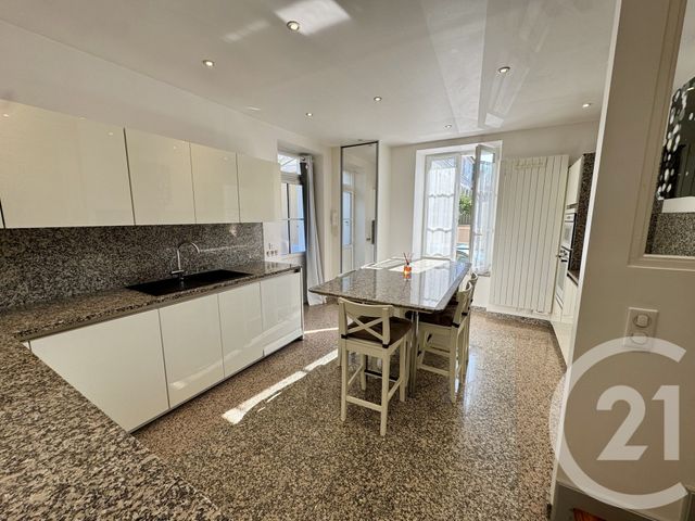 Appartement &agrave; vendre - 3 pi&egrave;ces - 66 m2 - Fontainebleau - 77 - ILE-DE-FRANCE