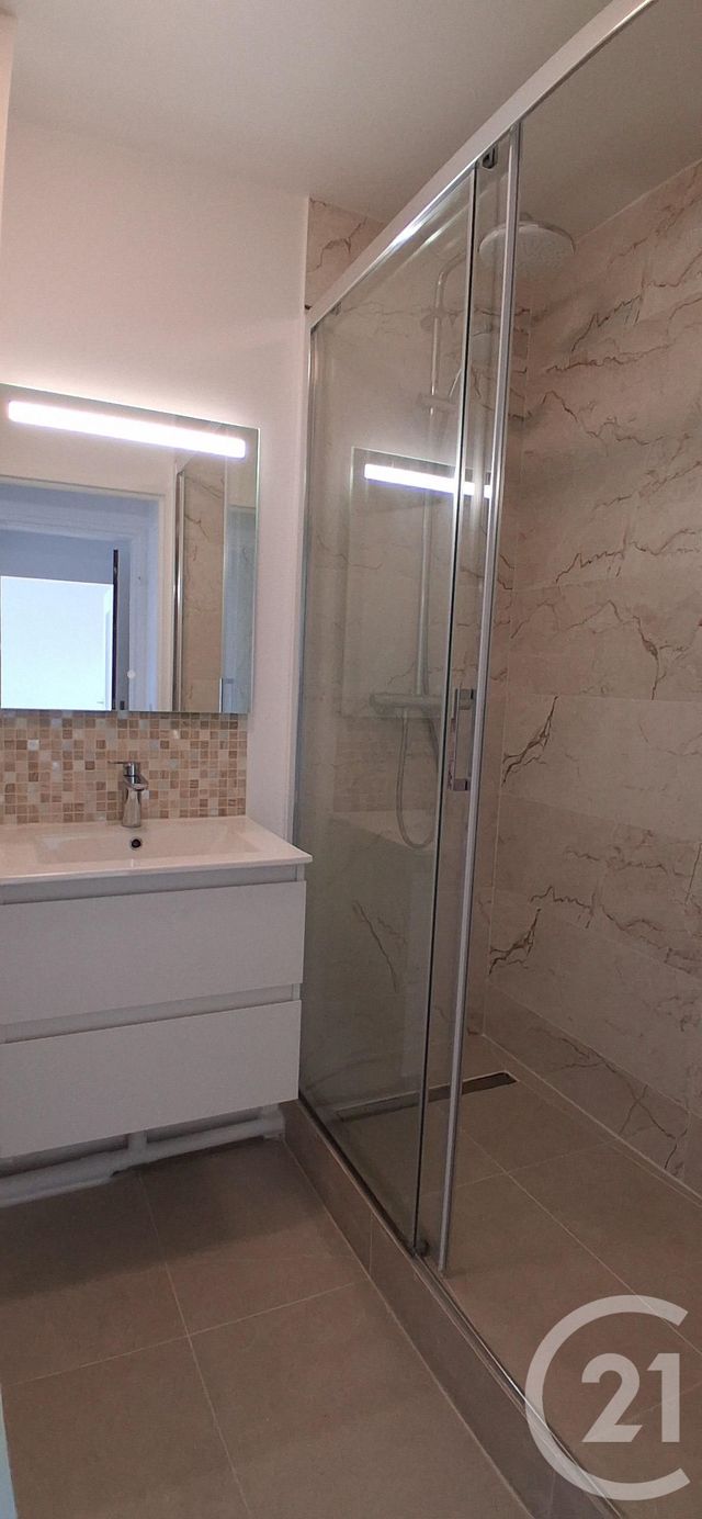 Appartement F2 &agrave; louer - 2 pi&egrave;ces - 50,77 m2 - Avon - 77 - ILE-DE-FRANCE