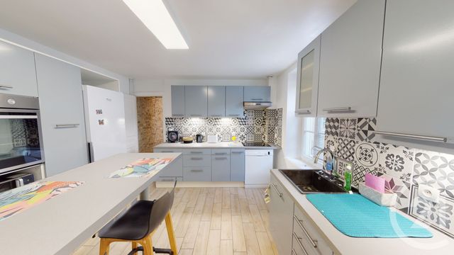 Maison &agrave; louer - 3 pi&egrave;ces - 68,41 m2 - Fontainebleau - 77 - ILE-DE-FRANCE