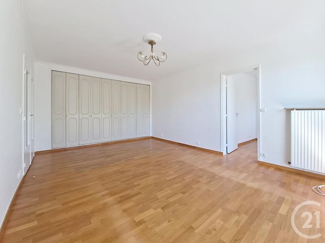 Appartement T3 &agrave; louer - 3 pi&egrave;ces - 59,29 m2 - Avon - 77 - ILE-DE-FRANCE