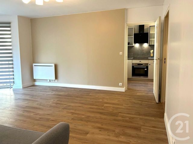 Appartement &agrave; louer - 2 pi&egrave;ces - 45,13 m2 - Avon - 77 - ILE-DE-FRANCE