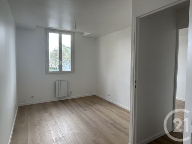 Appartement F2 &agrave; louer - 2 pi&egrave;ces - 40,77 m2 - Vaux Le Penil - 77 - ILE-DE-FRANCE