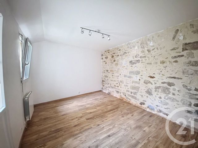 Maison &agrave; louer - 3 pi&egrave;ces - 47,79 m2 - Avon - 77 - ILE-DE-FRANCE