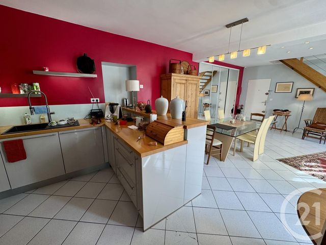 Appartement Duplex &agrave; vendre - 8 pi&egrave;ces - 184 m2 - Fontainebleau - 77 - ILE-DE-FRANCE