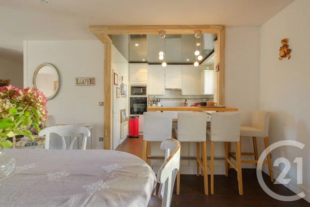 Appartement F5 &agrave; louer - 5 pi&egrave;ces - 112,29 m2 - Fontainebleau - 77 - ILE-DE-FRANCE