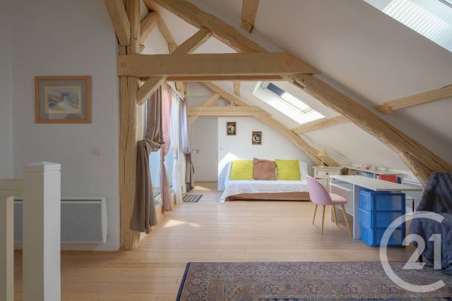 Appartement F5 &agrave; louer - 5 pi&egrave;ces - 112,29 m2 - Fontainebleau - 77 - ILE-DE-FRANCE