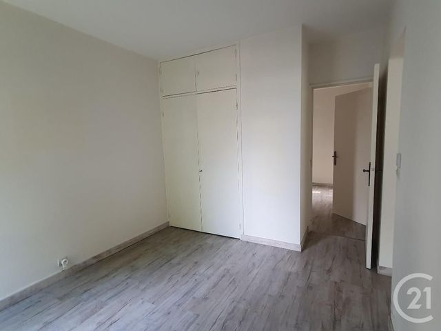 Appartement &agrave; louer - 3 pi&egrave;ces - 59,30 m2 - Avon - 77 - ILE-DE-FRANCE