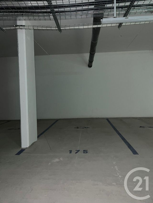 Appartement F2 &agrave; louer - 2 pi&egrave;ces - 41,10 m2 - Fontainebleau - 77 - ILE-DE-FRANCE