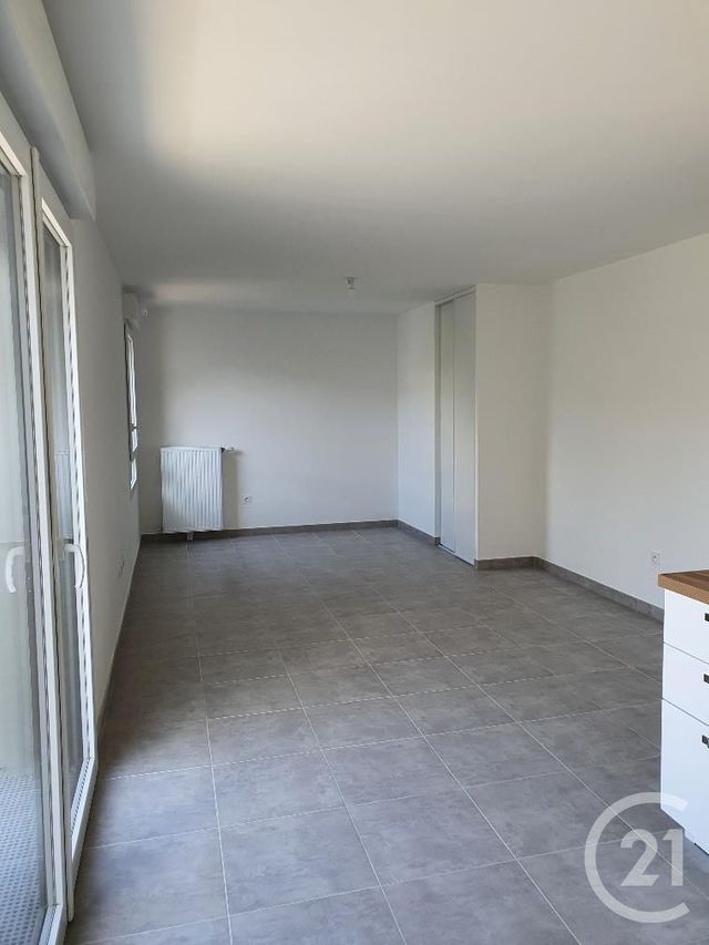 Appartement F1 &agrave; louer - 1 pi&egrave;ce - 33,20 m2 - Avon - 77 - ILE-DE-FRANCE