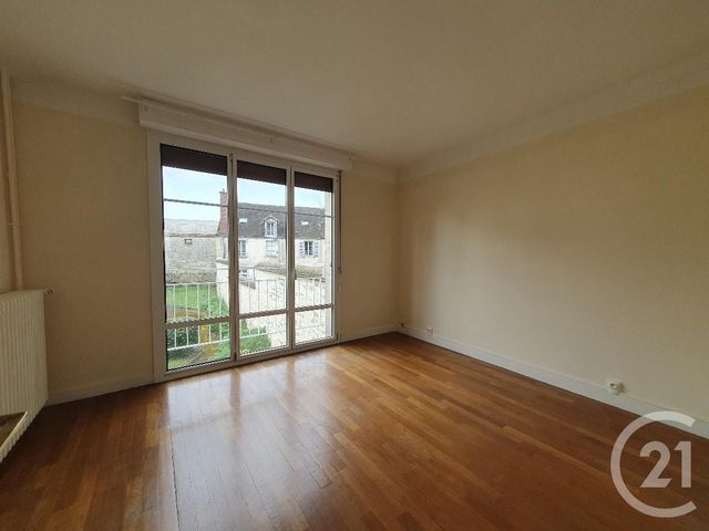 Appartement 4 pièces &agrave; louer - 4 pi&egrave;ces - 93,46 m2 - Fontainebleau - 77 - ILE-DE-FRANCE