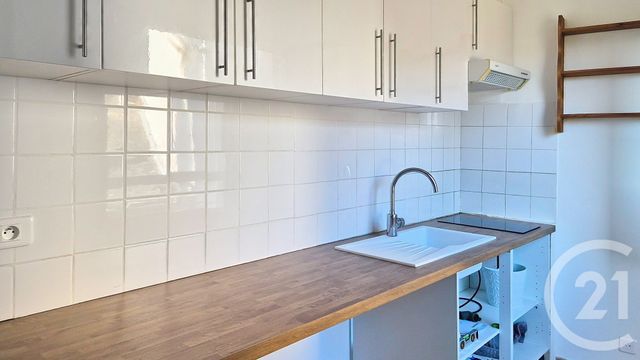 Appartement Studio &agrave; louer - 1 pi&egrave;ce - 28,09 m2 - Moret Sur Loing - 77 - ILE-DE-FRANCE
