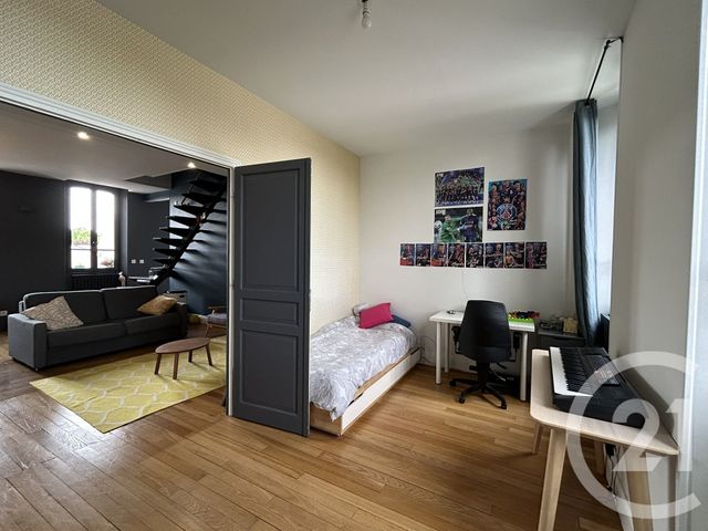 Appartement F6 &agrave; louer - 6 pi&egrave;ces - 125,78 m2 - Fontainebleau - 77 - ILE-DE-FRANCE