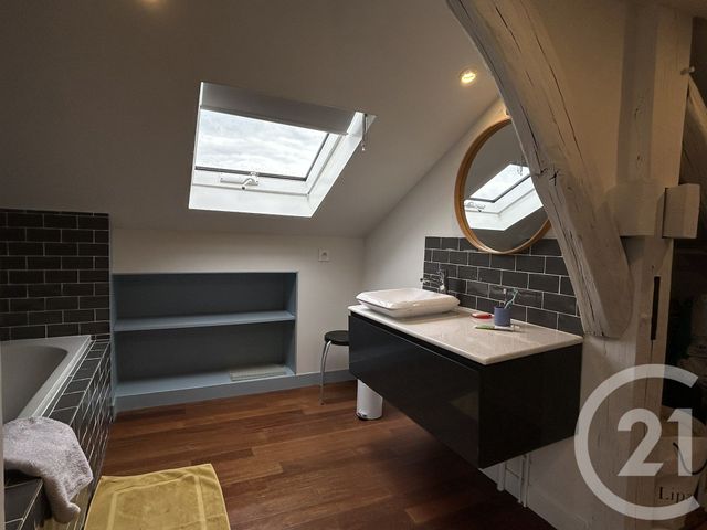 Appartement F6 &agrave; louer - 6 pi&egrave;ces - 125,78 m2 - Fontainebleau - 77 - ILE-DE-FRANCE