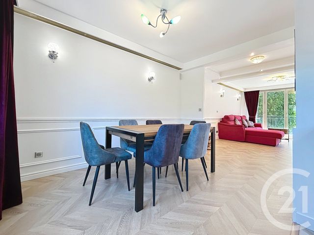 Appartement 5 pieces &agrave; louer - 5 pi&egrave;ces - 80,16 m2 - Fontainebleau - 77 - ILE-DE-FRANCE