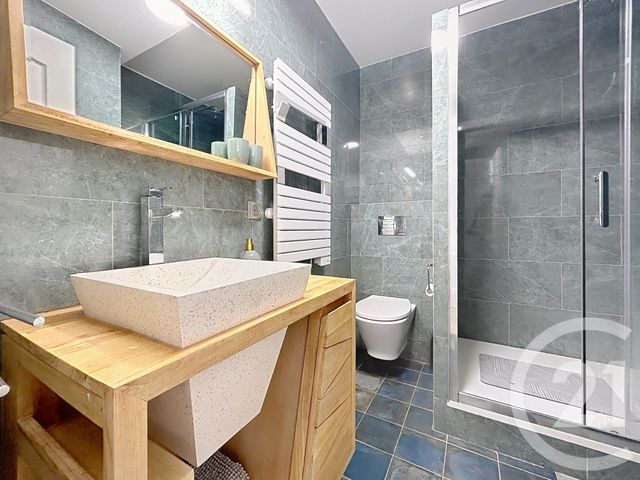 Appartement 5 pieces &agrave; louer - 5 pi&egrave;ces - 80,16 m2 - Fontainebleau - 77 - ILE-DE-FRANCE