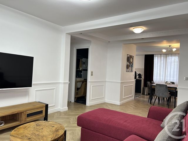 Appartement &agrave; louer - 5 pi&egrave;ces - 80,16 m2 - Fontainebleau - 77 - ILE-DE-FRANCE