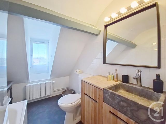 Maison &agrave; louer - 6 pi&egrave;ces - 118,33 m2 - Fontainebleau - 77 - ILE-DE-FRANCE