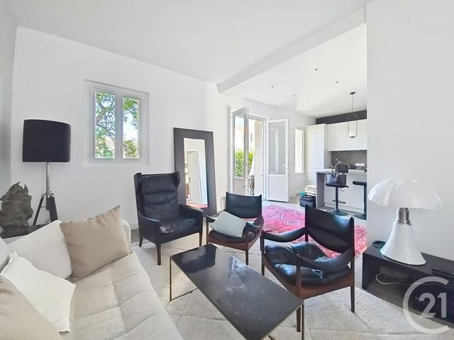 Maison &agrave; louer - 6 pi&egrave;ces - 118,33 m2 - Fontainebleau - 77 - ILE-DE-FRANCE