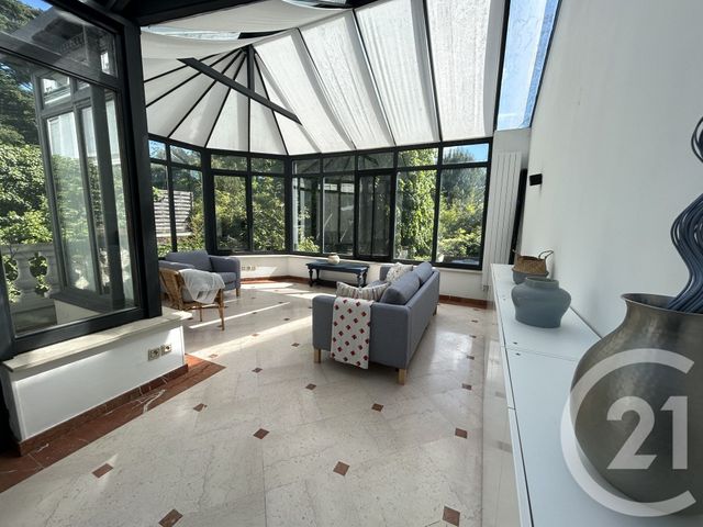 Maison &agrave; louer - 10 pi&egrave;ces - 279,78 m2 - Fontainebleau - 77 - ILE-DE-FRANCE
