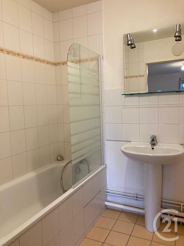Appartement 2 pièces &agrave; louer - 2 pi&egrave;ces - 51,08 m2 - Avon - 77 - ILE-DE-FRANCE