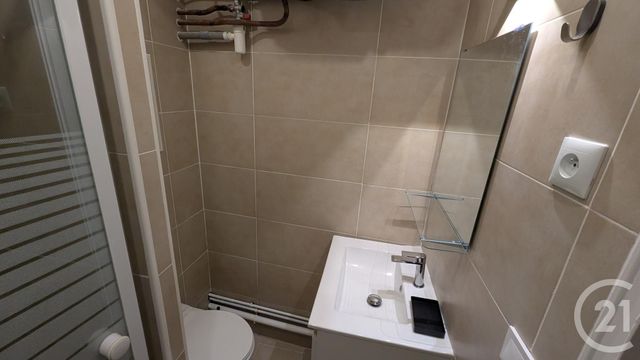 Appartement Studio &agrave; louer - 1 pi&egrave;ce - 17,21 m2 - Fontainebleau - 77 - ILE-DE-FRANCE