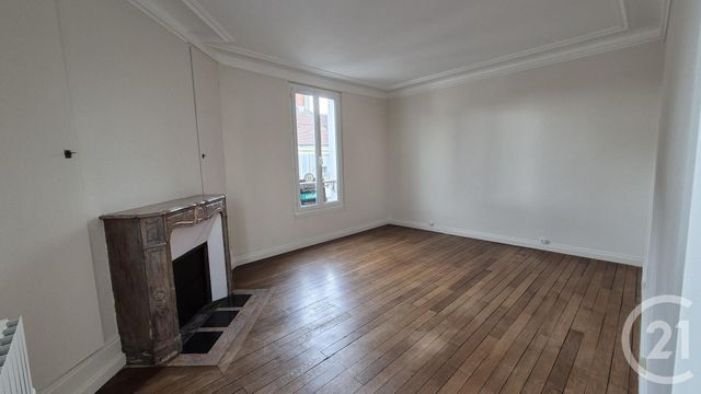 Appartement T2 &agrave; louer - 2 pi&egrave;ces - 56,64 m2 - Fontainebleau - 77 - ILE-DE-FRANCE