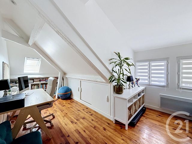 Maison &agrave; vendre - 5 pi&egrave;ces - 107,68 m2 - Fontainebleau - 77 - ILE-DE-FRANCE