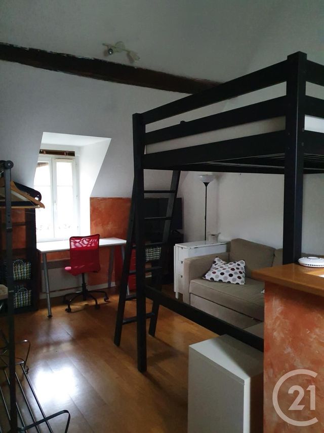 Appartement Studio &agrave; louer - 1 pi&egrave;ce - 24,29 m2 - Fontainebleau - 77 - ILE-DE-FRANCE