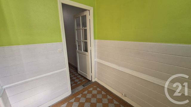 Local commercial à louer - 51.42 m2 - 77 - Seine-et-Marne