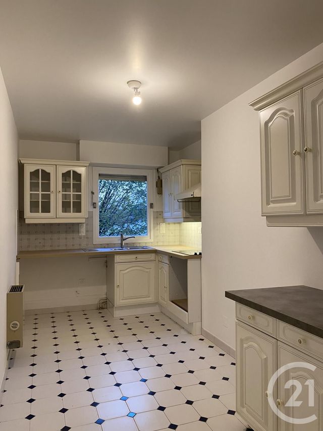 Appartement 4 pièces &agrave; vendre - 4 pi&egrave;ces - 92,58 m2 - Avon - 77 - ILE-DE-FRANCE