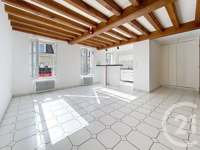 Appartement 5 pièces 94 m² · à Fontainebleau · 94,2 m² · 1 350 €/mois