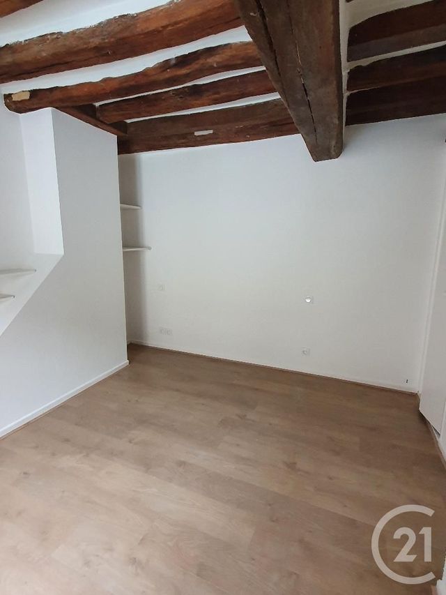 Appartement 5 pieces &agrave; louer - 5 pi&egrave;ces - 94,21 m2 - Fontainebleau - 77 - ILE-DE-FRANCE