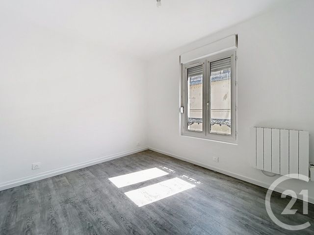 Appartement 2 pièces &agrave; louer - 2 pi&egrave;ces - 37,64 m2 - Fontainebleau - 77 - ILE-DE-FRANCE