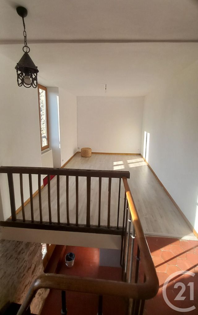 Maison &agrave; louer - 6 pi&egrave;ces - 148,22 m2 - Fericy - 77 - ILE-DE-FRANCE