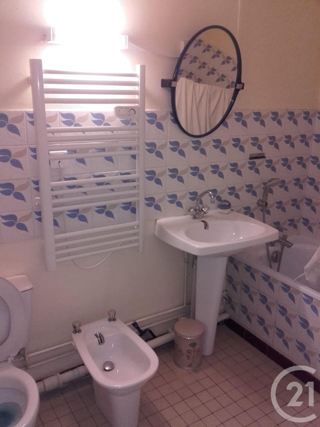 Appartement Studio &agrave; louer - 1 pi&egrave;ce - 36,24 m2 - Fontainebleau - 77 - ILE-DE-FRANCE