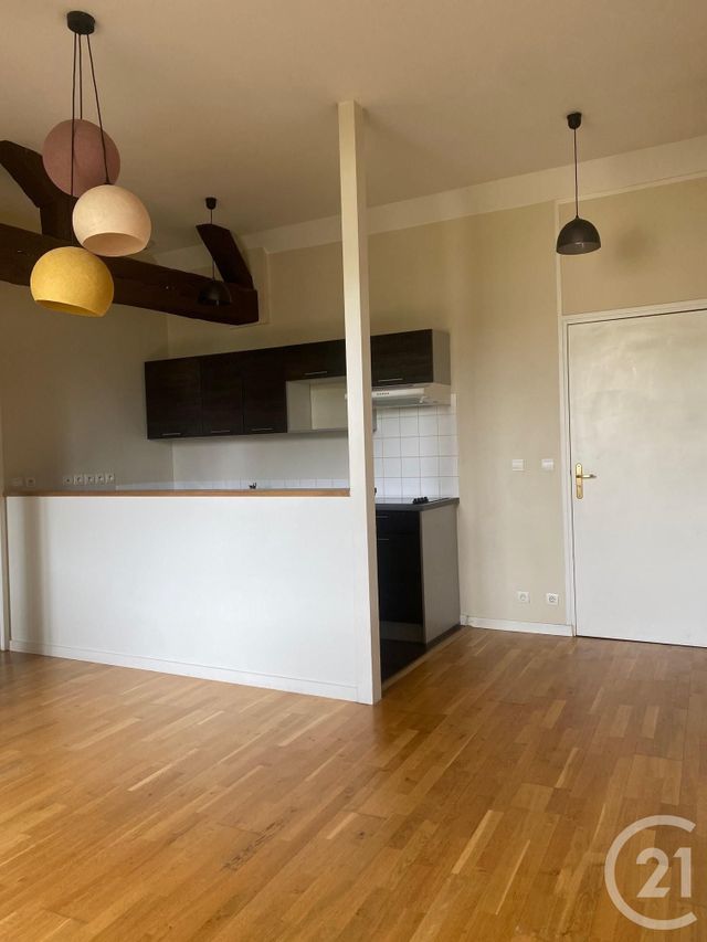 Appartement 2 pièces &agrave; louer - 2 pi&egrave;ces - 38,78 m2 - Fontainebleau - 77 - ILE-DE-FRANCE