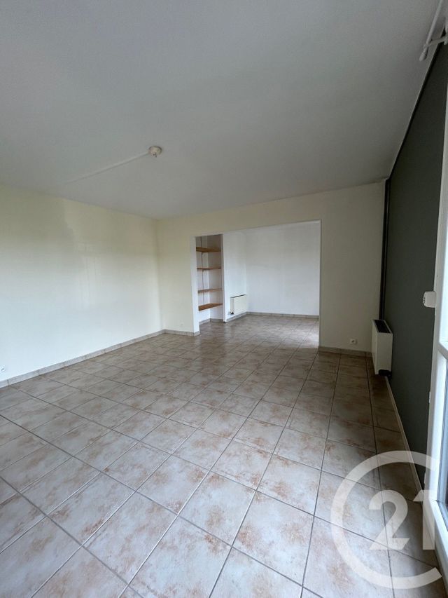 Appartement 3 pièces &agrave; louer - 3 pi&egrave;ces - 63 m2 - Avon - 77 - ILE-DE-FRANCE