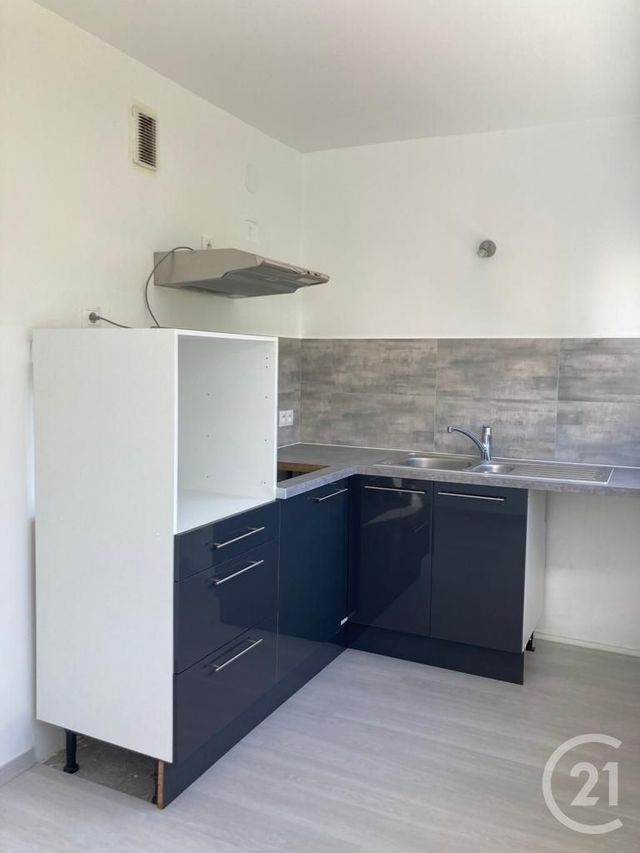 Appartement 2 pièces &agrave; louer - 2 pi&egrave;ces - 44,01 m2 - Avon - 77 - ILE-DE-FRANCE