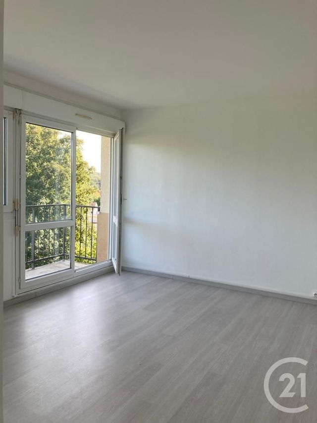 Appartement 2 pièces &agrave; louer - 2 pi&egrave;ces - 44,01 m2 - Avon - 77 - ILE-DE-FRANCE