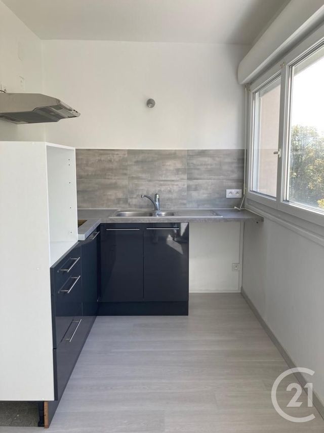 Appartement 2 pièces &agrave; louer - 2 pi&egrave;ces - 44,01 m2 - Avon - 77 - ILE-DE-FRANCE