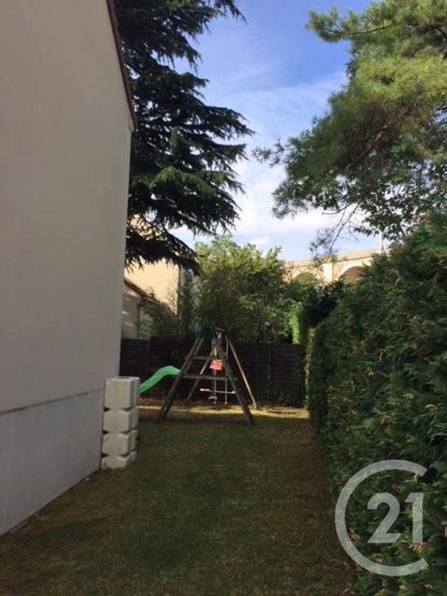 Maison &agrave; louer - 5 pi&egrave;ces - 92,22 m2 - Avon - 77 - ILE-DE-FRANCE