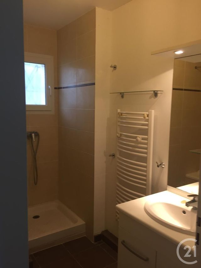 Maison &agrave; louer - 5 pi&egrave;ces - 92,22 m2 - Avon - 77 - ILE-DE-FRANCE