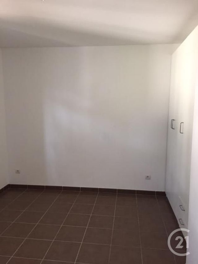 Maison &agrave; louer - 5 pi&egrave;ces - 92,22 m2 - Avon - 77 - ILE-DE-FRANCE
