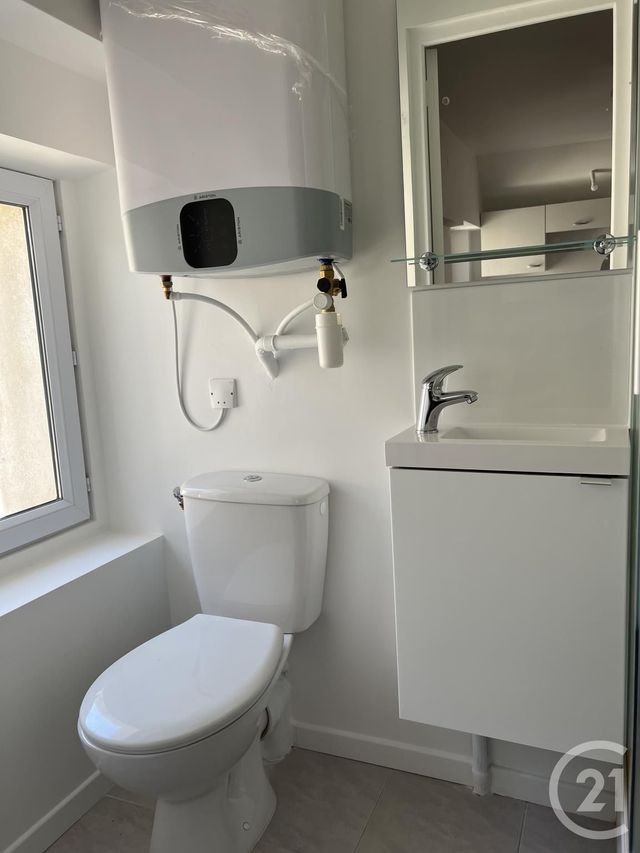 Appartement 2 pièces &agrave; louer - 2 pi&egrave;ces - 32,58 m2 - Avon - 77 - ILE-DE-FRANCE