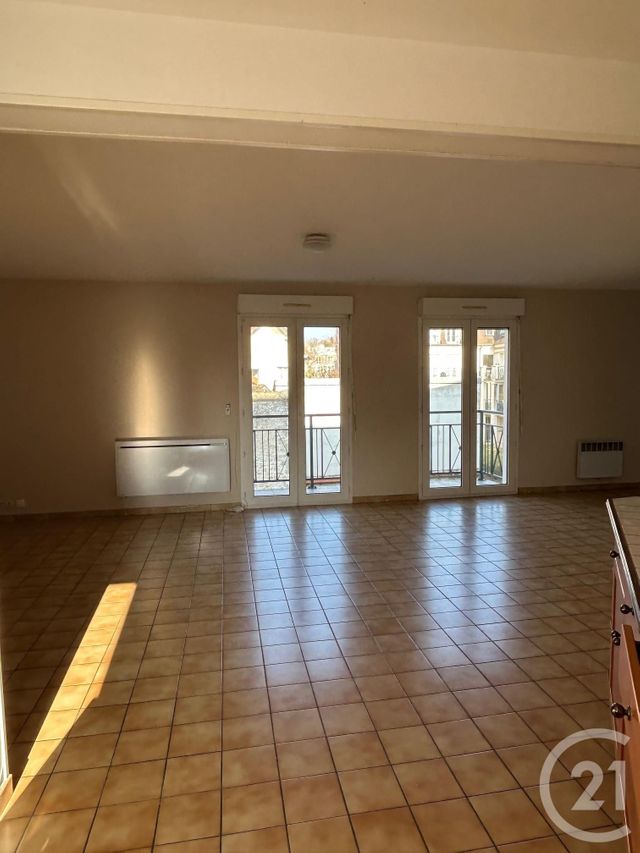 Appartement 3 pièces &agrave; louer - 3 pi&egrave;ces - 66,89 m2 - Avon - 77 - ILE-DE-FRANCE