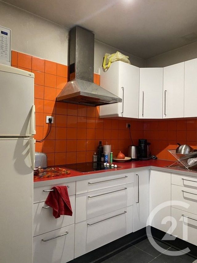Appartement 3 pièces &agrave; louer - 3 pi&egrave;ces - 52,66 m2 - Fontainebleau - 77 - ILE-DE-FRANCE