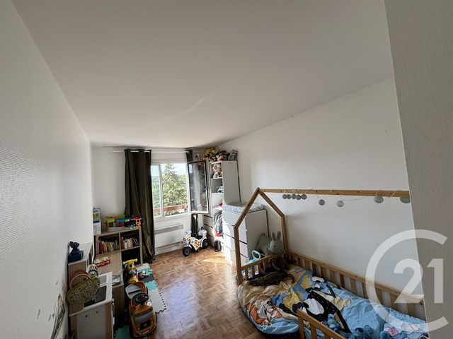 Appartement 3 pièces &agrave; louer - 3 pi&egrave;ces - 68,52 m2 - Avon - 77 - ILE-DE-FRANCE