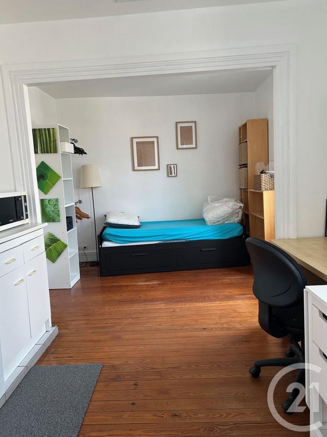 Appartement Studio &agrave; louer - 1 pi&egrave;ce - 21,88 m2 - Fontainebleau - 77 - ILE-DE-FRANCE